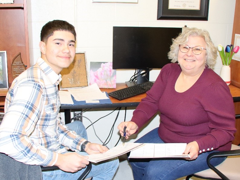 Image of instructor and student