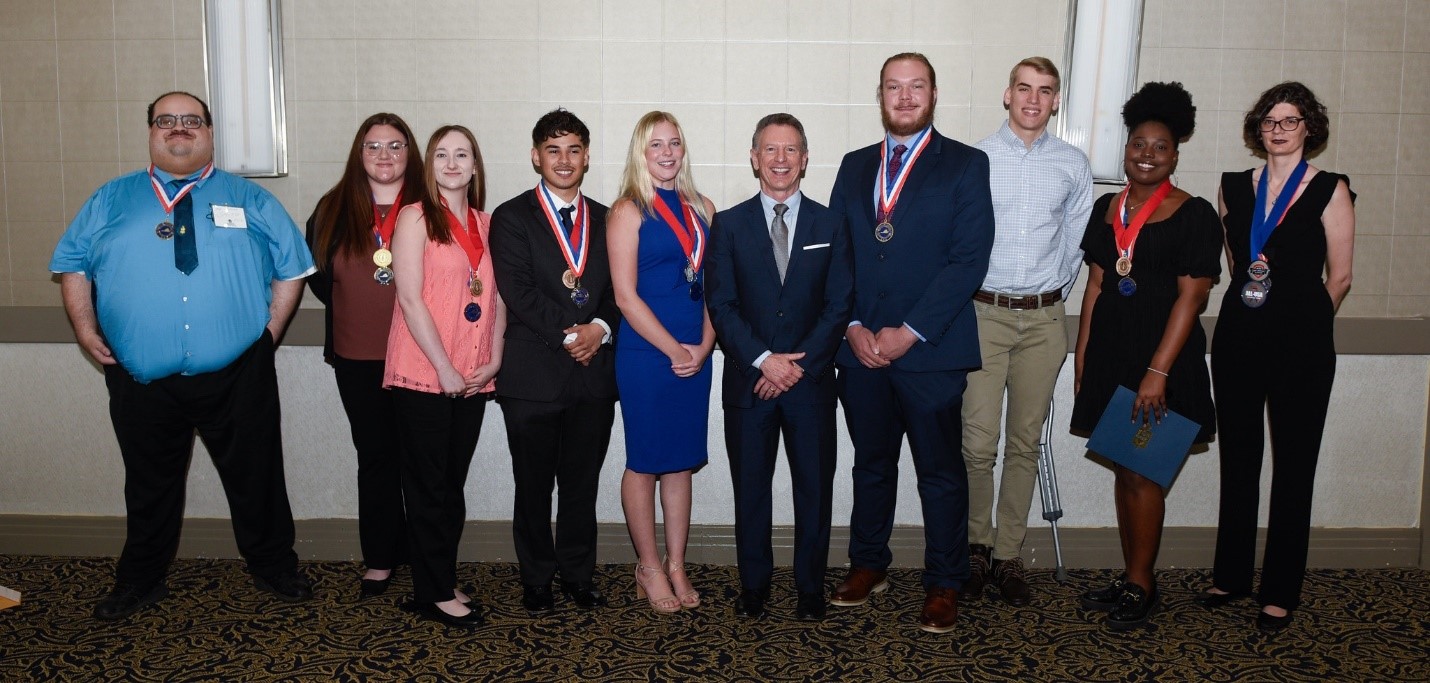 Picture7 Image of All-Virginia Academic Team