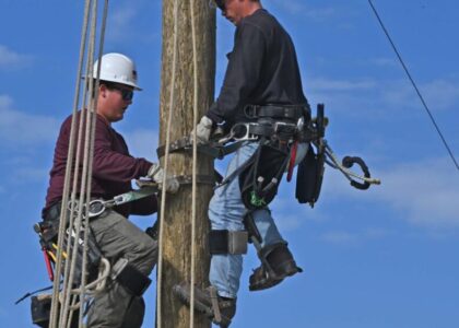 VCCS Power Line Worker program expanding to meet growing need
